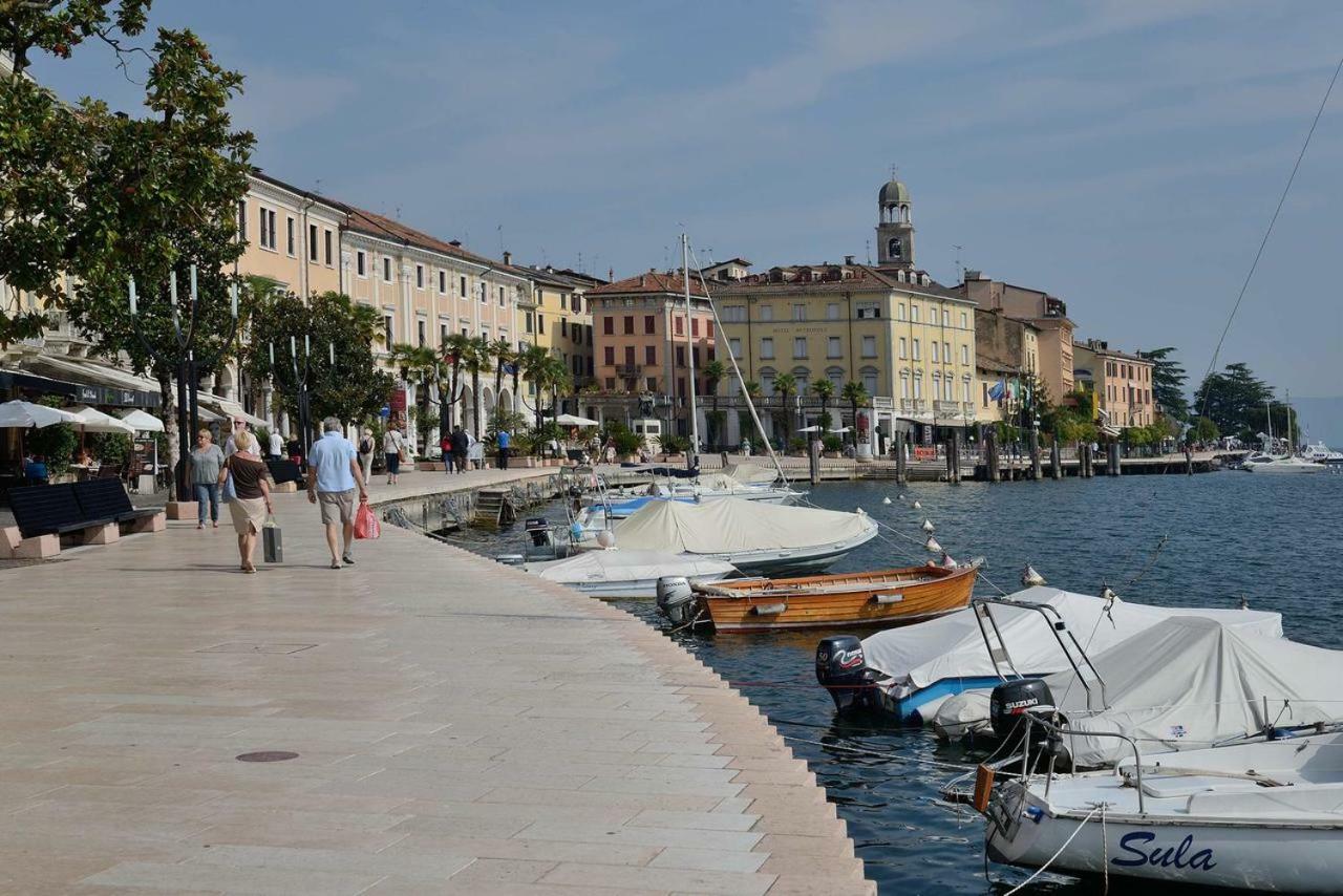 Miralago - Garda Leisure Salò Dış mekan fotoğraf